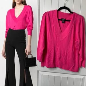 DonCaster hot pink plunging V‎ neckline barbie core sweater size XL